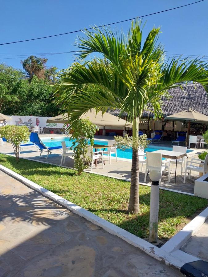 Maasai Resort Mombasa Extérieur photo